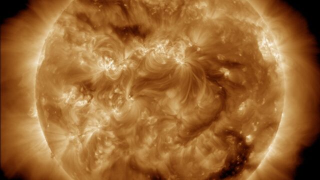 Геомагнитна буря ще има на 8 май Очаква се тя да