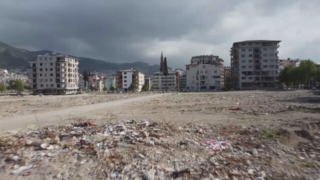 Три месеца след трагедията и земетресението от 7 8 по Рихтер