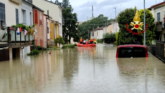 След Хърватия поройни дъждове предизвикаха тежки наводнения и в Северна Италия