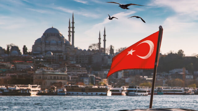 Действащата нормативна база за влизане в Турция е от 2009