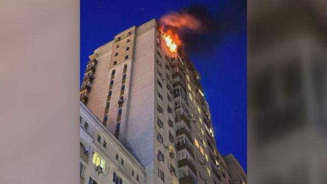 Взривове са чути в Киев а няколко жилищни сгради са подпалени