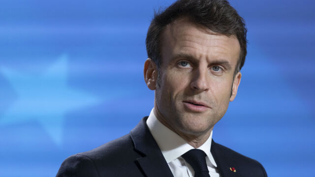 Френският президент Еманюел Макрон отново не изключи възможността западни сухопътни