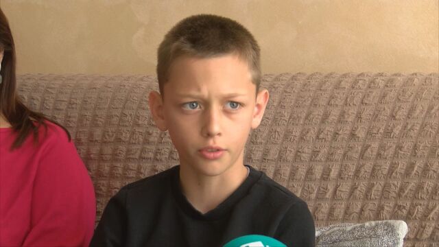 Вълна от съпричастност към 11-годишния Денислав от Велико Търново след