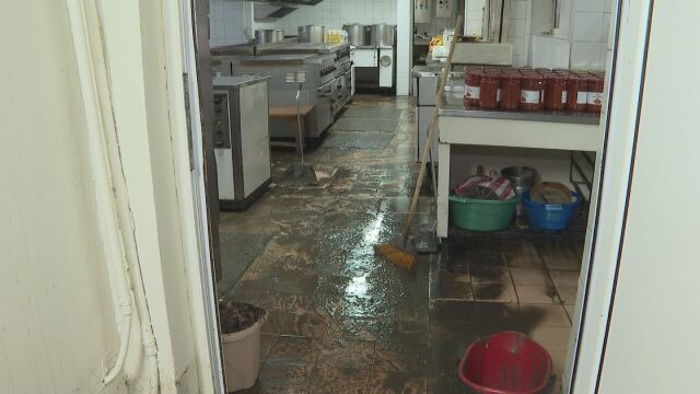 След потопа в Плевен остава открит въпросът с изхранването