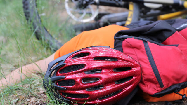 Велосипедист е паднал в планина Мургаш и си е ударил