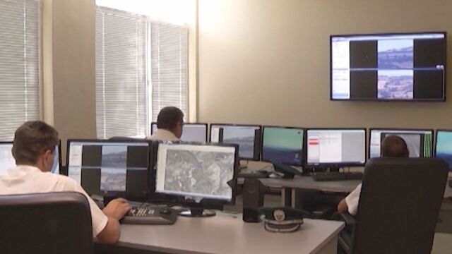 Oрязване на държавната администрация с 15 процента за три години