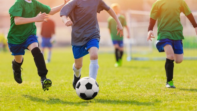 Разследване на bTV: Как БФС харчи милиони от държавата за детски спорт?