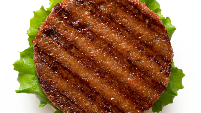 Един мъж загуби живота си 49 бяха отровени а десетина