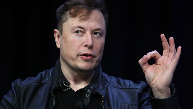 Hvorfor truer Elon Musk med å forby Apple-enheter?