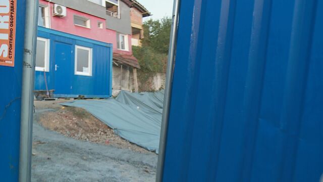 Над столичния квартал Бояна къща пропада заради строеж в близост