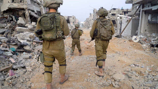 Израелските военни са завършили напълно обкръжаването на град Газа и