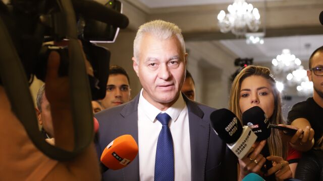 Въпросът с исканата оставка на председателя на ДАНС Пламен Тончев