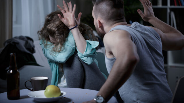 „Нито една повече“: Значителен ръст на сигналите за домашно насилие у нас