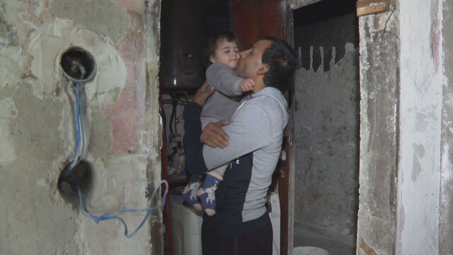 Младо семейство с две деца от Пловдив оцеля при пожар
