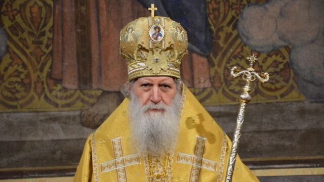 Светият синод за състоянието на патриарха: Има известно подобрение
