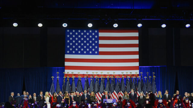 Резултатите от ключовите – така наречените колебаещи се американски щати