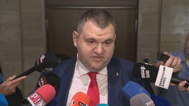 Трябва веднага председателстващият Народното събрание да изчете парламентарните групи ако