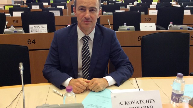 Евродепутатът Андрей Ковачев не представлява риск за сигурността на Северна