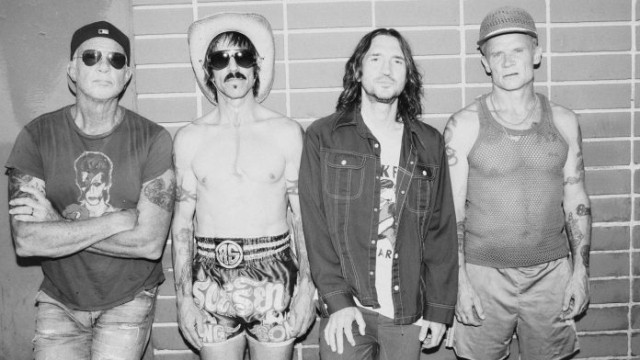 Red Hot Chili Peppers почти са завършили новия си албум