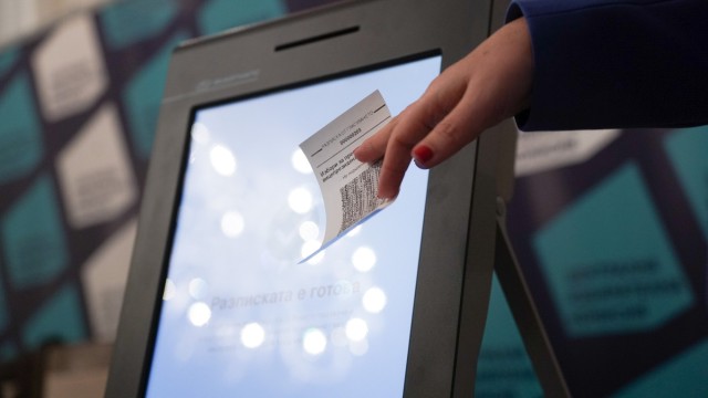 Защо машините за гласуване бяха изключени от изборния процес в