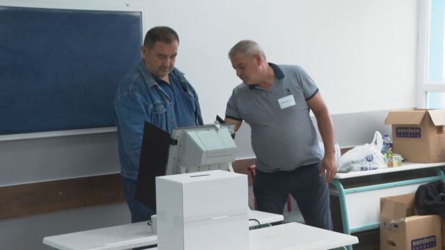 Над 50 000 души са гласували в Турция Очакванията за