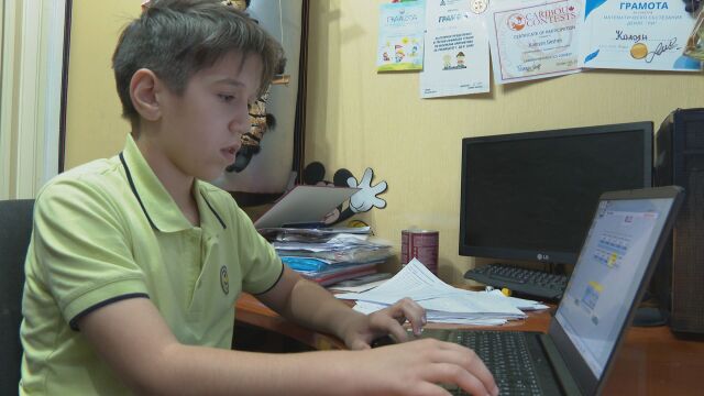 Едва на 11 години и половина Калоян Гешев е световният