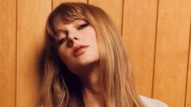 Taylor Swift пусна десетия си студиен албум