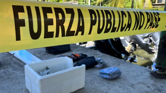 Властите на Коста Рика откриха останки от самолета изчезнал в