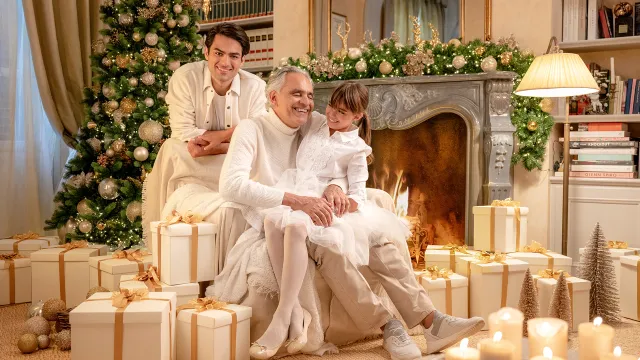 Andrea Bocelli издава празничен семеен албум