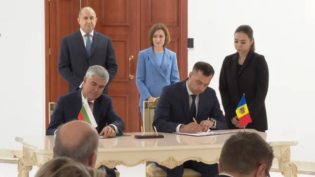 България и Молдова подписаха договор за транспорт на природен газ