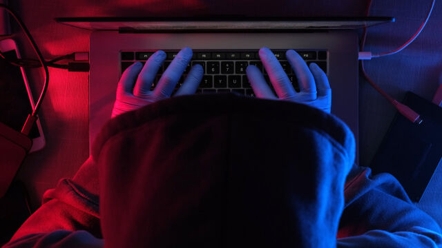 Израелските правителствени сайтове са били обект на кибератаки след нападението