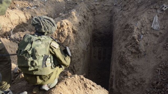 Израелски войници откриха телата на трима заложници в Ивицата Газа