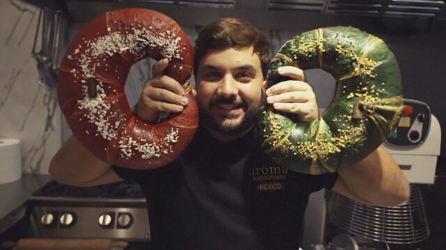 Пекарна в Милано предлага гигантски кроасани за споделяне Големите кроасани