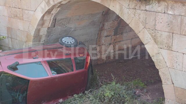 Възрастен шофьор катастрофира тежко днес преди обед край Русе Инцидентът