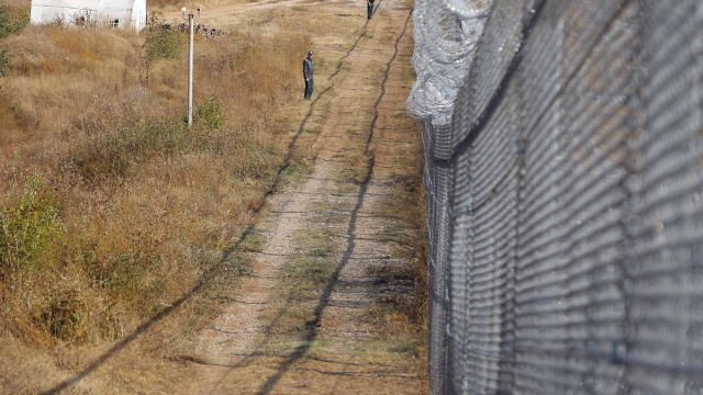 Директен изстрел с гладкоцевно оръжие отнема живота на граничния полицай
