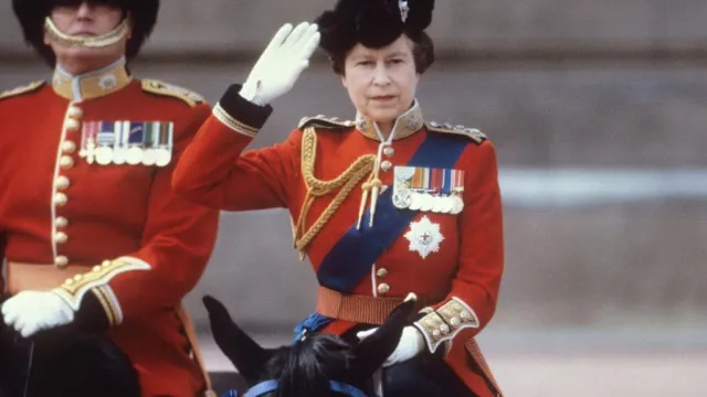 Елизабет II беше последната връзка с военното поколение Тя разбираше