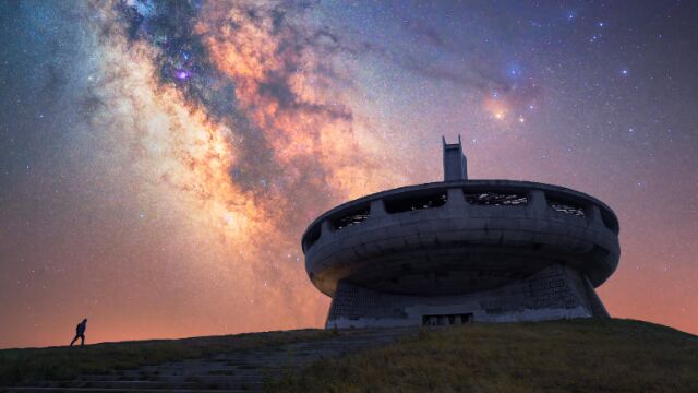 Снимките на астрофотографа Михаил Минков сред най популярните както у нас
