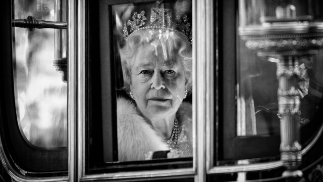 Една година без кралица Елизабет II
