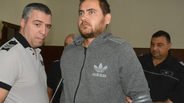 Окръжен съд Хасково задържа за постоянно в ареста 33 годишният бездомник