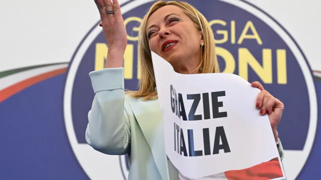 Крайнодясната партия Братя на Италия на Джорджа Мелони е победител