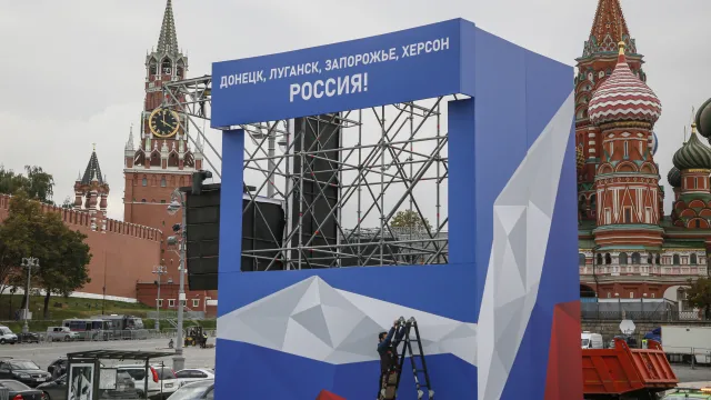 Руският президент Владимир Путин ще обяви днес в Източна Украйна