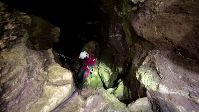 Спасителната акция в пещера Морджа в Турция е започнала Американски