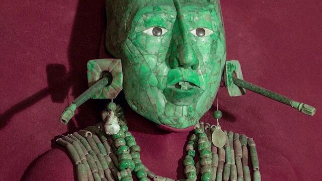 Aрхеолози реставрират гробницата на легендарен владетел на маите в Мексико