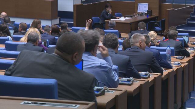 Депутатите отложиха приемането на второ четене на промените в Антикорупционния