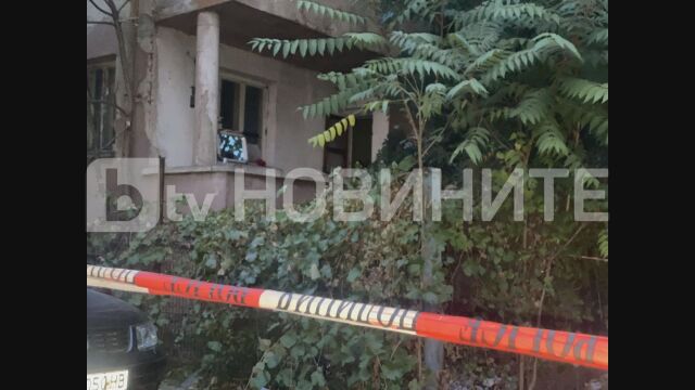 Мъж се барикадира в жилище в София