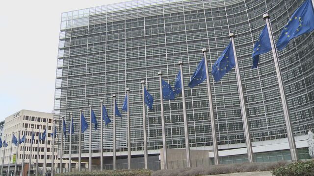 Искри в некоалицията: Комисия в НС ще наблюдава финансирането на фирми с евросредства