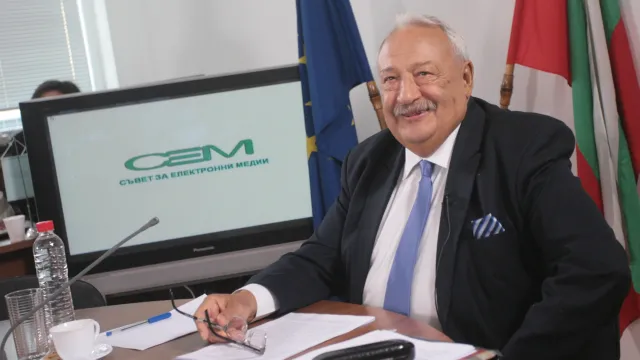  Почина журналистът Иван Гарелов 