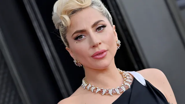 Lady Gaga се завръща с нов сингъл