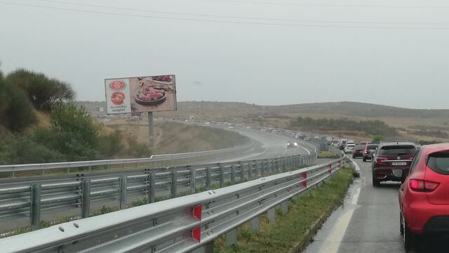 Километрично задръстване се е образувало на автомагистрала Тракия в района