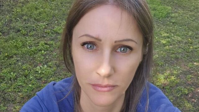 Млада жена страда от рядко неврологично заболяване Киста на Тарлов